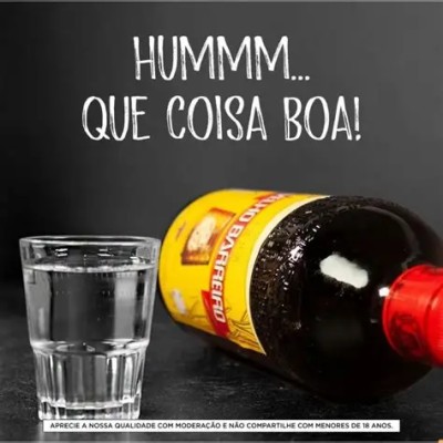 AGUARDENTE VELHO BARREIRO 910ML - DG Distribuidora