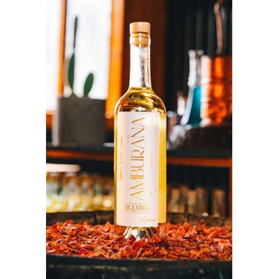 CACHAÇA SIQUEIRA AMBURANA 700 ML